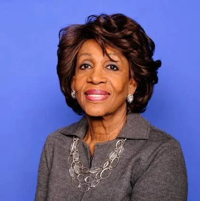 did maxine waters die